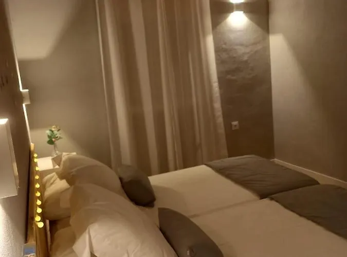 La Hoja El Valle * Valdecaballeros